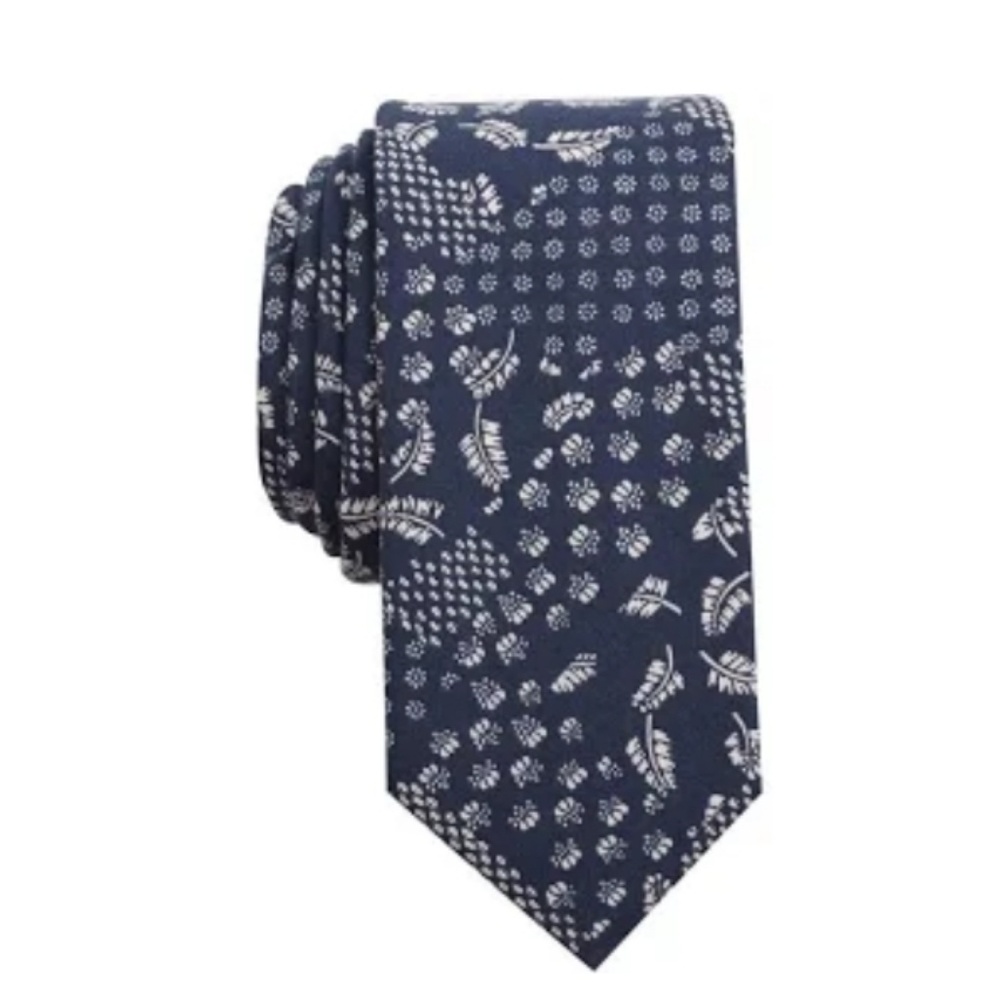 NWT Slim style necktie by Bar III